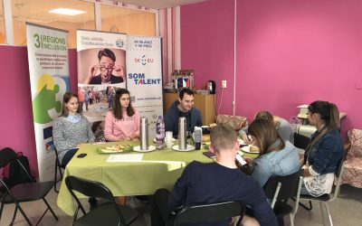 Stretnutie pracovného tímu v rámci projektu Komunity / zisťovanie potrieb mládeže v meste Považská Bystrica